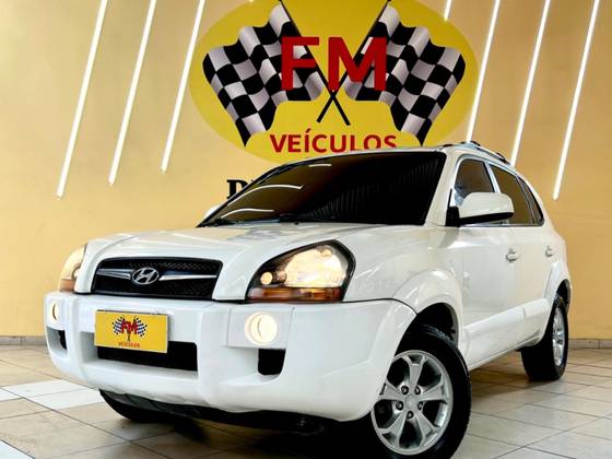 HYUNDAI TUCSON 2.0 MPFI GLS 16V 143CV 2WD FLEX 4P AUTOMÁTICO HYUNDAI TUCSON 2.0 MPFI GLS 16V 143CV 2WD FLEX 4P AUTOMÁTICO